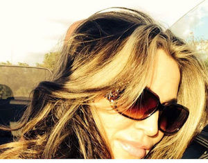 Meet your Posher, Dazzle